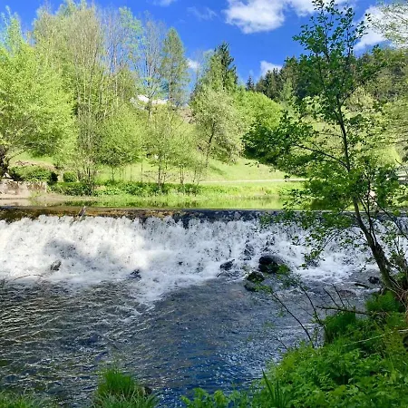 'zum Alten Turm' Han/Misafirhane 2*