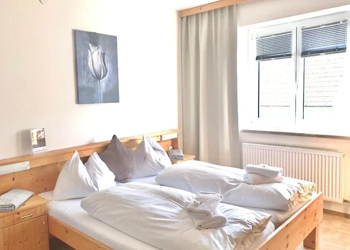 'zum Alten Turm' Мини-отель Haslach an der Muhl