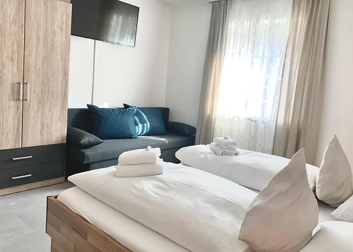 여관 'zum Alten Turm'