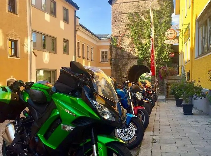 'zum Alten Turm' Мини-отель