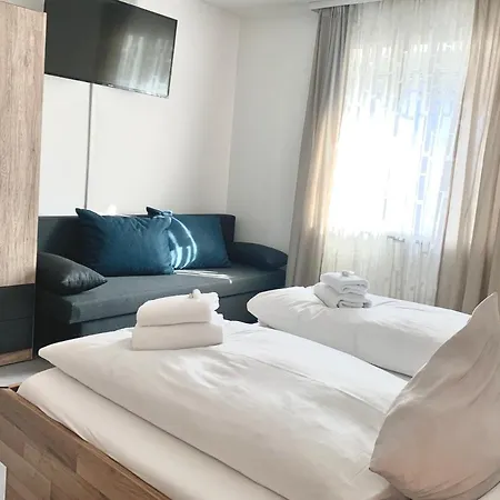 宾馆 'zum Alten Turm'