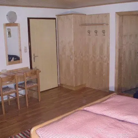 宾馆 'zum Alten Turm'