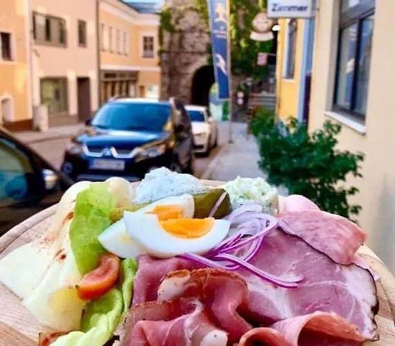 'zum Alten Turm' Värdshus 2*